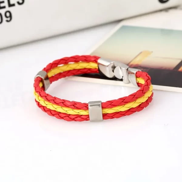Meilleures ventes 2023! Bracelets d'Équipe de Football en Cuir pour Homme, Femme, Espagne, Russie, France, Brésil, Allemagne – Image 13