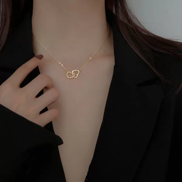 Collier pendentif Double cœur Simple pour femmes, ras du cou en acier inoxydable, chaîne de couleur or, bijoux cadeau pour amis, fête de mariage – Image 2