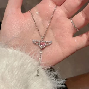 Colliers avec pendentif ailes d'ange en cristal et cœur pour femmes et filles, Simple Y2K, en Zircon rose et blanc, amour élégant, bijoux pour femmes, 2024