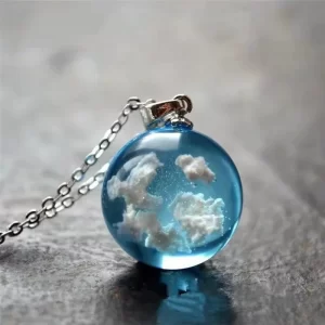 Collier Chic en résine transparente avec pendentif boule de lune pour femmes, chaîne de nuage bleu ciel blanc, bijoux à la mode, cadeaux pour filles