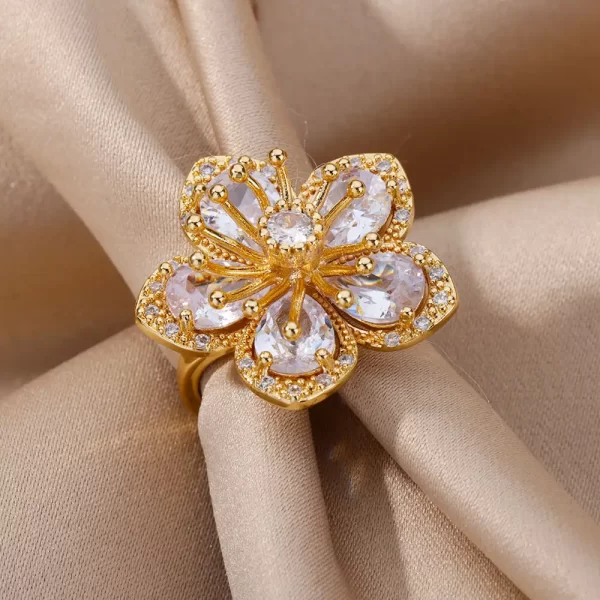 Bagues à fleurs en Zircon couleur or pour femmes et filles, bague élégante en acier inoxydable, bijoux floraux, tendance, luxe, esthétique, Style 2025 – Image 6