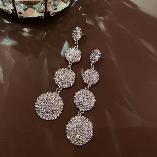 Boucles d'oreilles pendantes en strass pour femmes, grandes boucles d'oreilles rondes en cristal exagérées, longues, Design de luxe, accessoires bijoux de mariage – Image 3