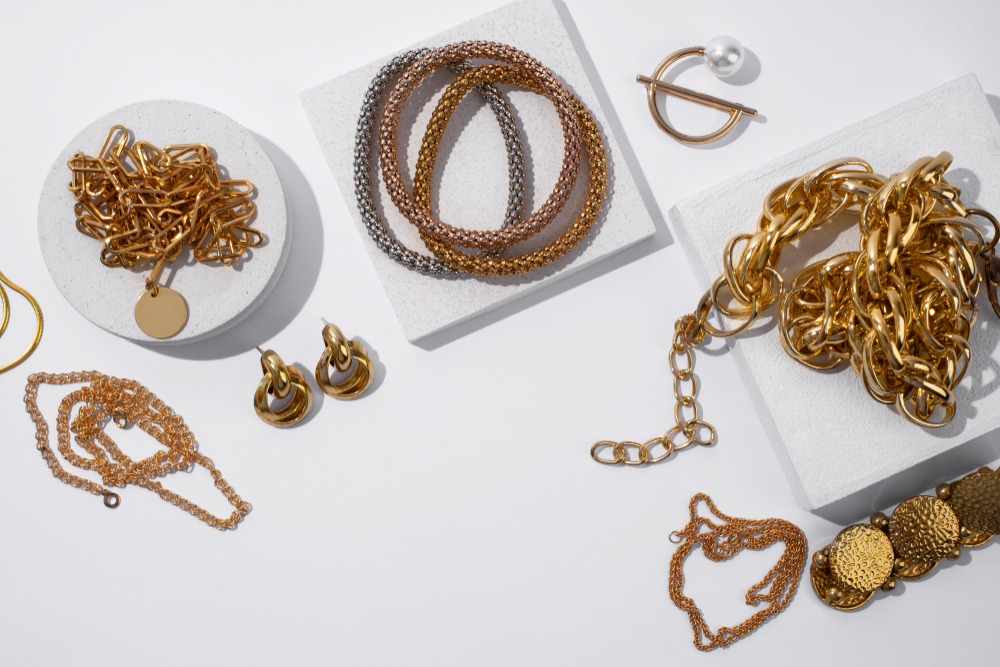 meilleure matière pour bijoux, acier inoxydable ou argent