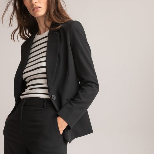 garde robe, pièces essentielles